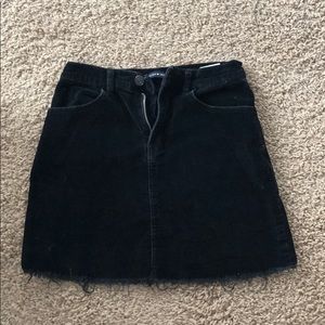 Brandy Melville Skirt